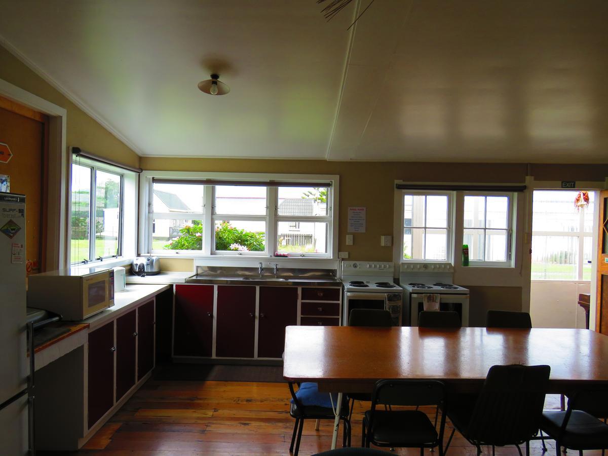 Opunake Motel And Backpackers Lodge Habitación foto